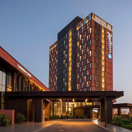 Radisson Blu Hotel & Conference Center, نيامي المظهر الخارجي الصورة